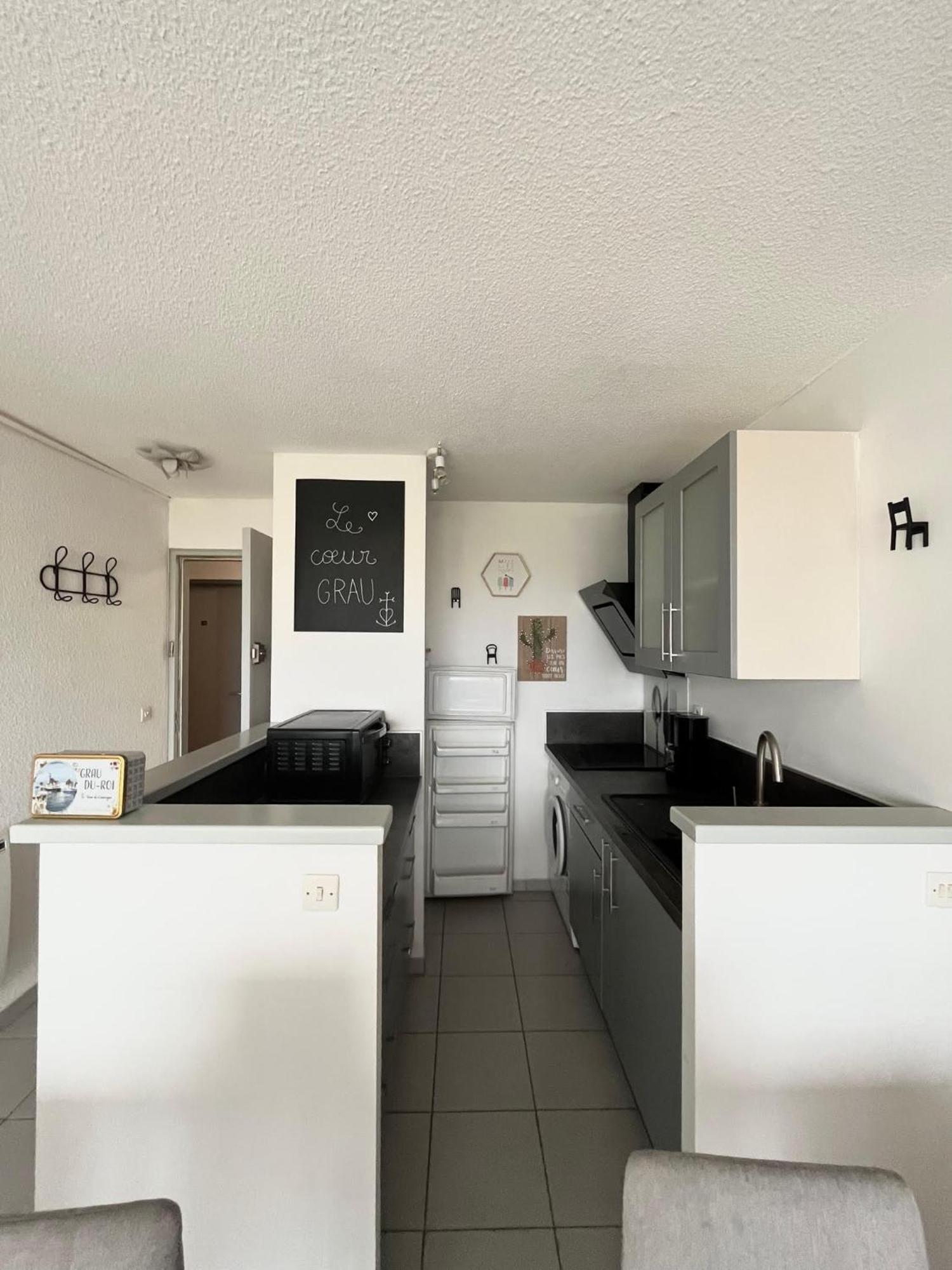 Appartement Devant La Mer + Parking Le Grau-du-Roi Exterior foto